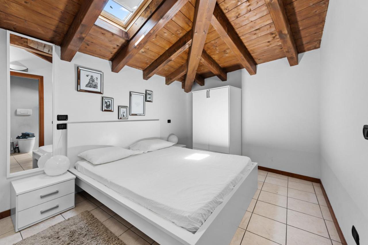 Casacamelia 35, 3 Bdrm With View Lake Como Leilighet Acquaseria Eksteriør bilde