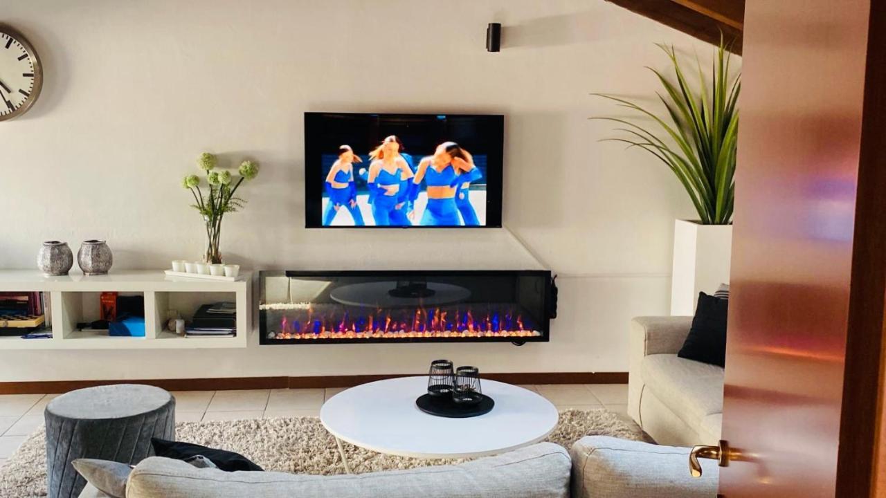 Casacamelia 35, 3 Bdrm With View Lake Como Leilighet Acquaseria Eksteriør bilde